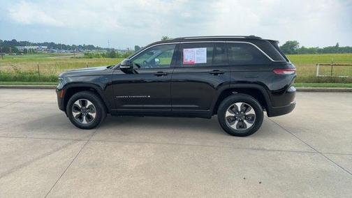 2022 Jeep Grand Cherokee 4xe Base