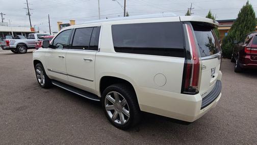 2015 Cadillac Escalade ESV Premium