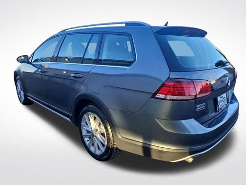 2019 Volkswagen Golf Alltrack TSI S