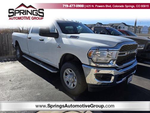 2023 RAM 2500 Tradesman Crew Cab 4x4 8' Box