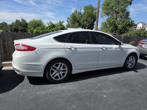 2014 Ford Fusion SE