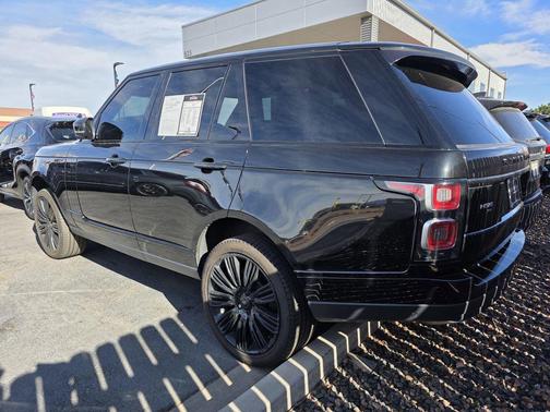 2022 Land Rover Range Rover P525 Westminster