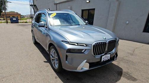 2023 BMW X7 xDrive40i