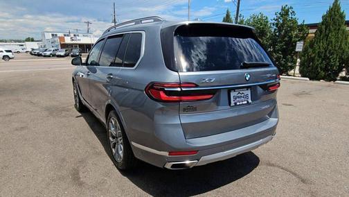 2023 BMW X7 xDrive40i