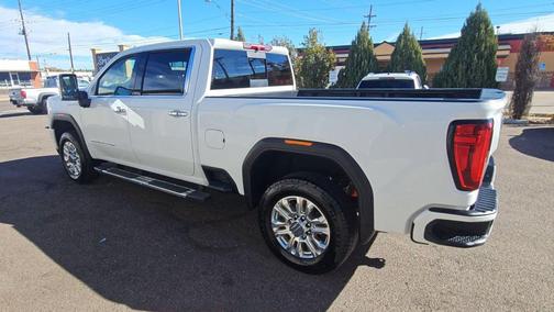2023 GMC Sierra 2500 Denali