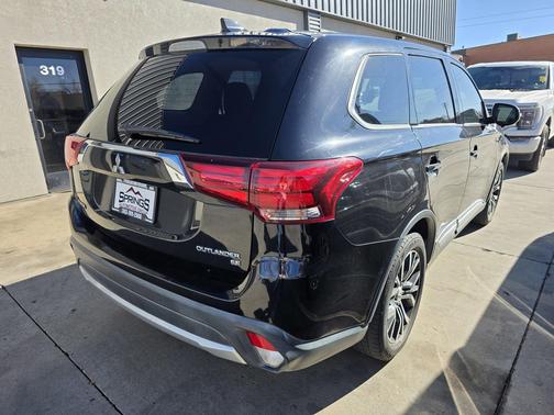 2018 Mitsubishi Outlander SE