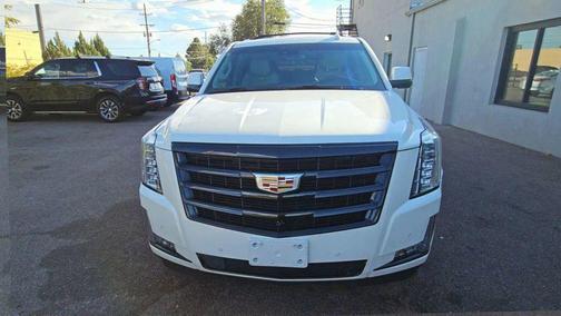 2020 Cadillac Escalade ESV Luxury