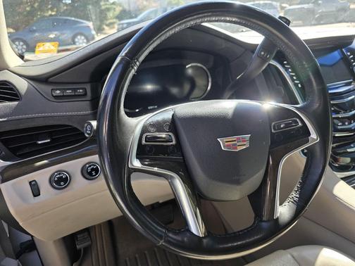 2020 Cadillac Escalade ESV Luxury