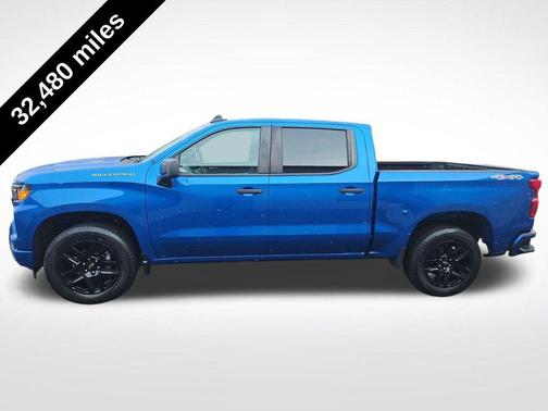 2022 Chevrolet Silverado 1500 Custom