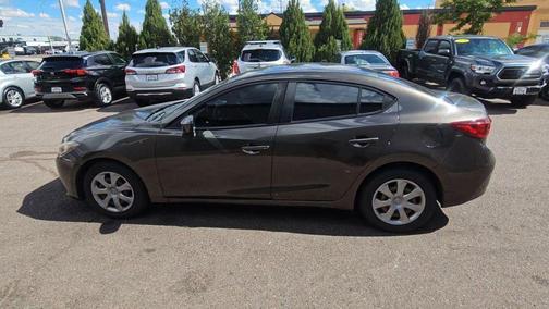 2016 Mazda Mazda3 i Sport