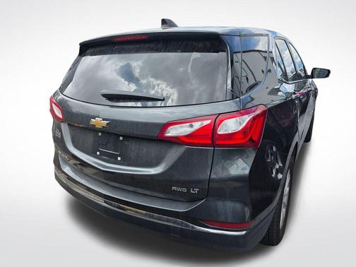 Nightfall Gray Metallic 2018 Chevrolet Equinox LT