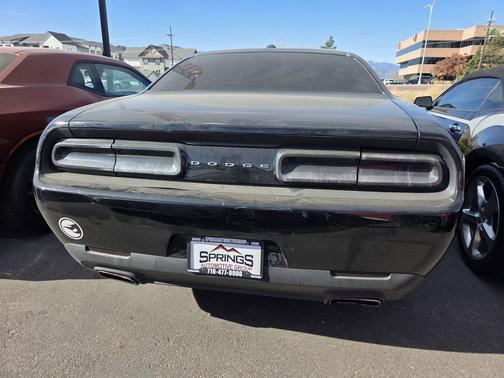 2016 Dodge Challenger SXT