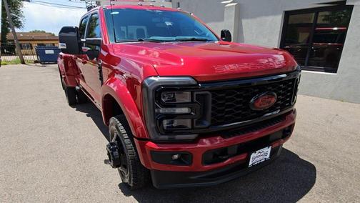 2025 Ford F-450 Platinum