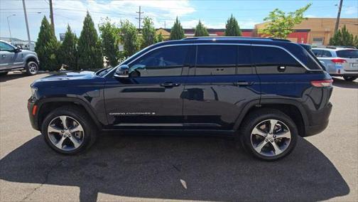 2022 Jeep Grand Cherokee 4xe Base