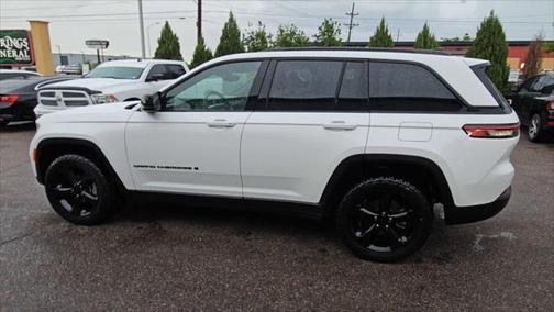2023 Jeep Grand Cherokee Altitude