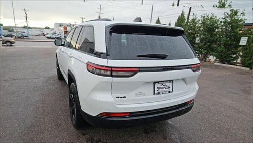 2023 Jeep Grand Cherokee Altitude
