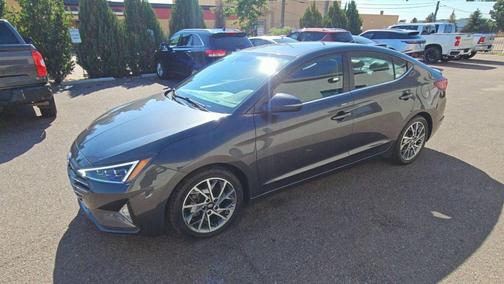 2020 Hyundai ELANTRA Limited
