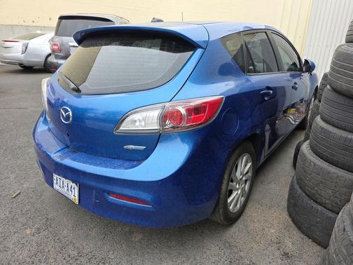 2012 Mazda Mazda3 i Grand Touring