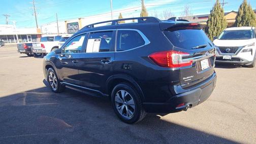 2023 Subaru Ascent Premium 8-Passenger