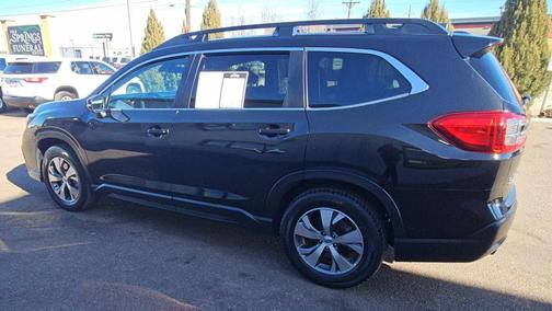 2023 Subaru Ascent Premium 8-Passenger