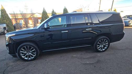 2020 Cadillac Escalade ESV Premium Luxury