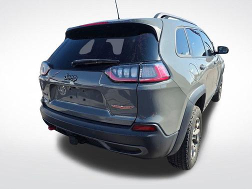 Sting-Gray Clearcoat 2019 Jeep Cherokee Trailhawk