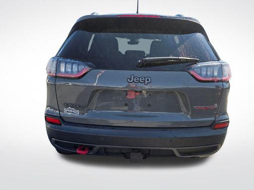 Sting-Gray Clearcoat 2019 Jeep Cherokee Trailhawk