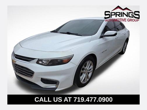 Summit White 2017 Chevrolet Malibu 1LT