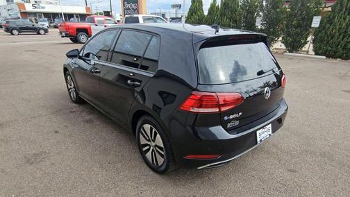 2019 Volkswagen e-Golf SE