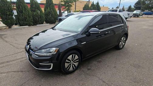 2019 Volkswagen e-Golf SE