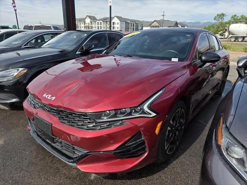 2022 Kia K5 GT-Line