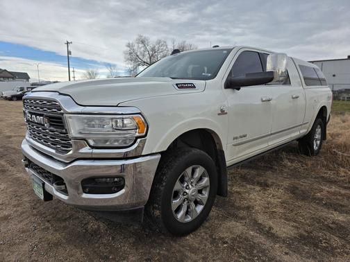 2019 RAM 2500 Limited Mega Cab 4x4 6'4' Box