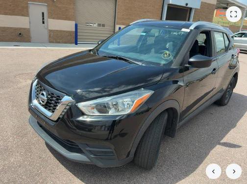 2019 Nissan Kicks S