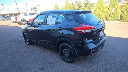 2019 Nissan Kicks S