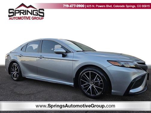 2024 Toyota Camry SE