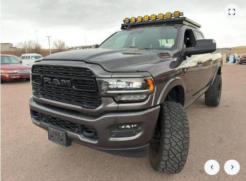 2022 RAM 2500 Limited Crew Cab 4x4 6'4' Box