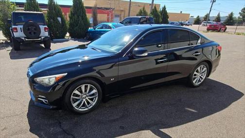2015 INFINITI Q50 Premium