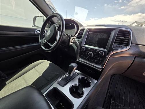 2018 Jeep Grand Cherokee Laredo E