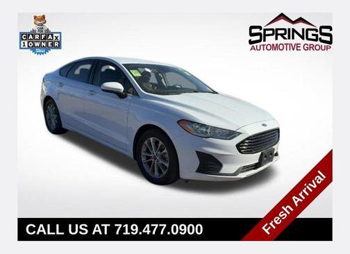 2020 Ford Fusion SE