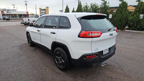 2015 Jeep Cherokee Sport