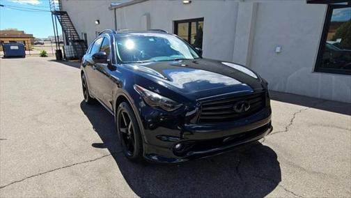 2015 INFINITI QX70 Base