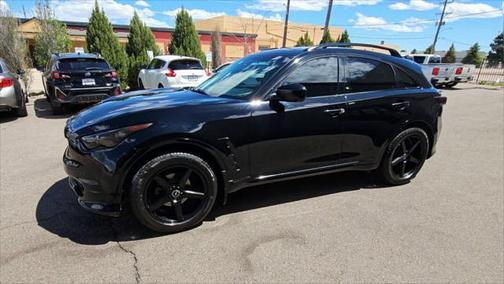 2015 INFINITI QX70 Base