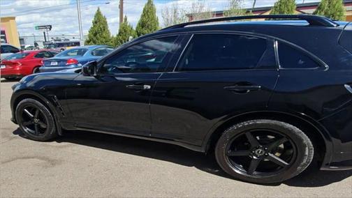 2015 INFINITI QX70 Base