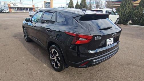 2025 Chevrolet Trax FWD 1RS