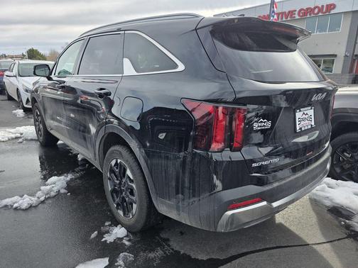2025 Kia Sorento S