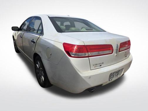 2010 Lincoln MKZ Base
