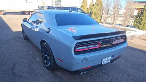 2020 Dodge Challenger SXT