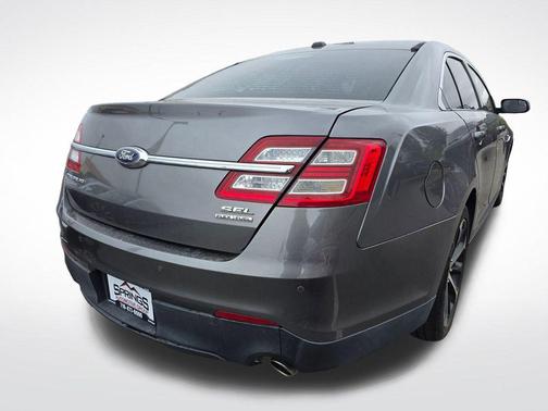 Gray 2014 Ford Taurus SEL