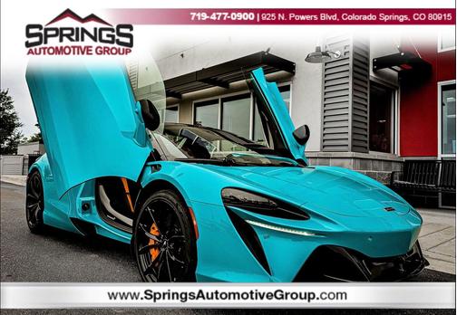 2025 McLaren Artura Performance