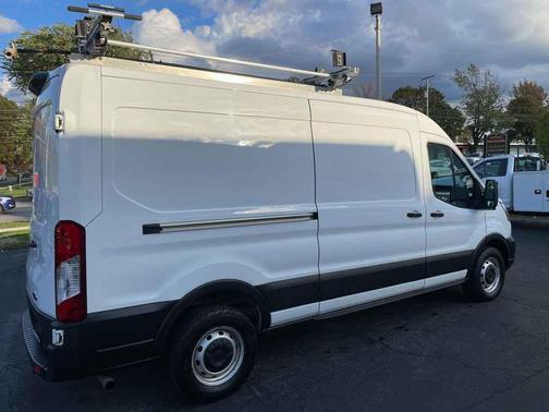 2021 Ford Transit-250 Base